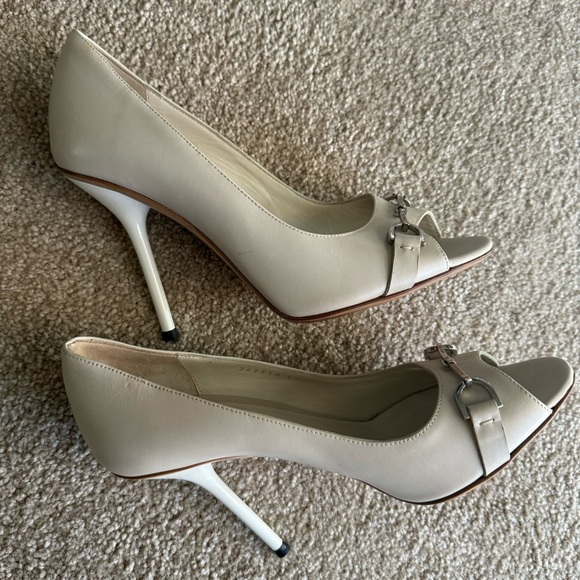 Gucci Horsebit Leather Peep Toe Stiletto Pumps Ivory Size 37 - Picture 5 of 14